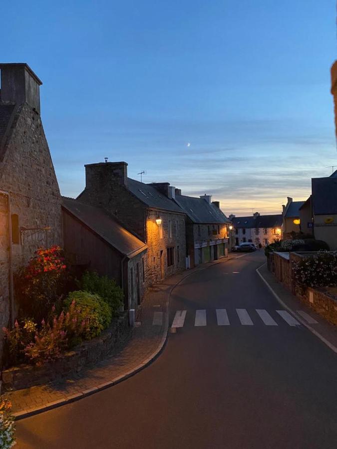 Gite Independant En Duplex Proche Mer Cote De Granit Rose Pleubian Exterior foto