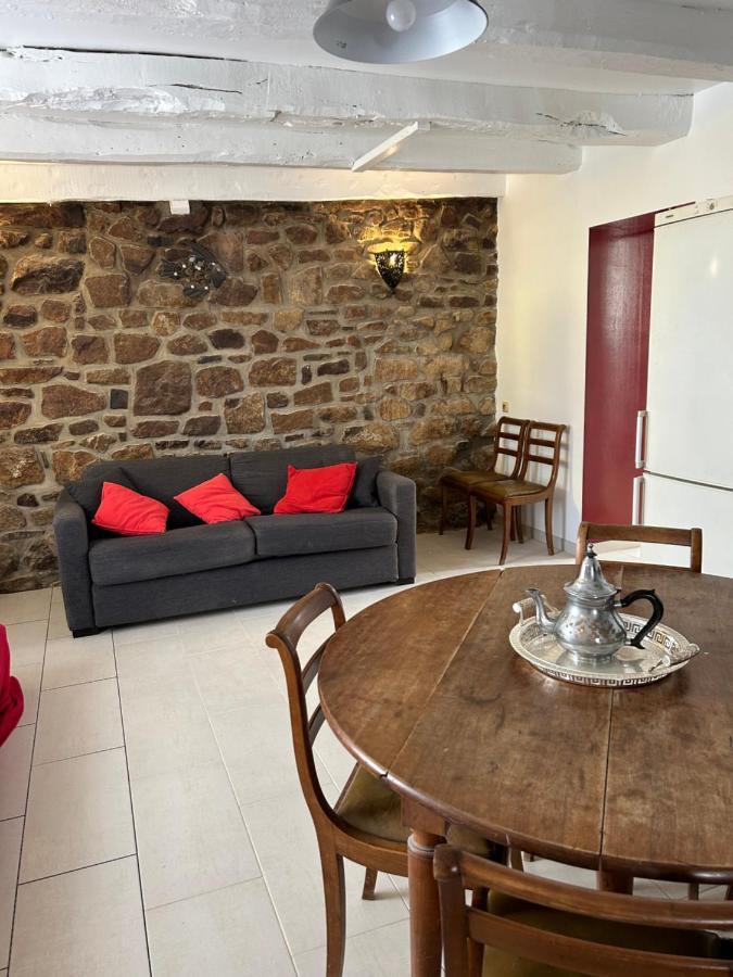 Gite Independant En Duplex Proche Mer Cote De Granit Rose Pleubian Exterior foto